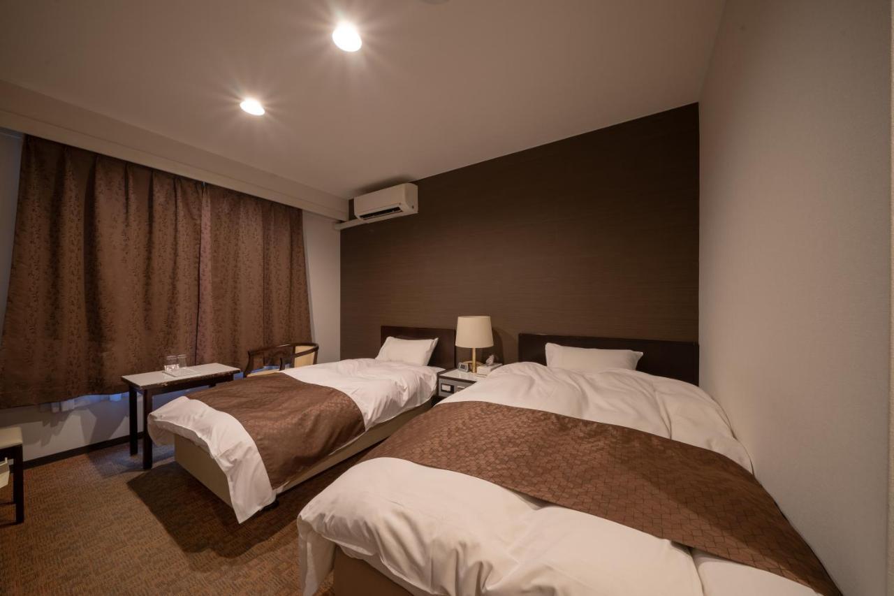 Kitsuregawa Country Club & Bihada Onsen Hotel Kitsuregawa Sakuyama Zewnętrze zdjęcie